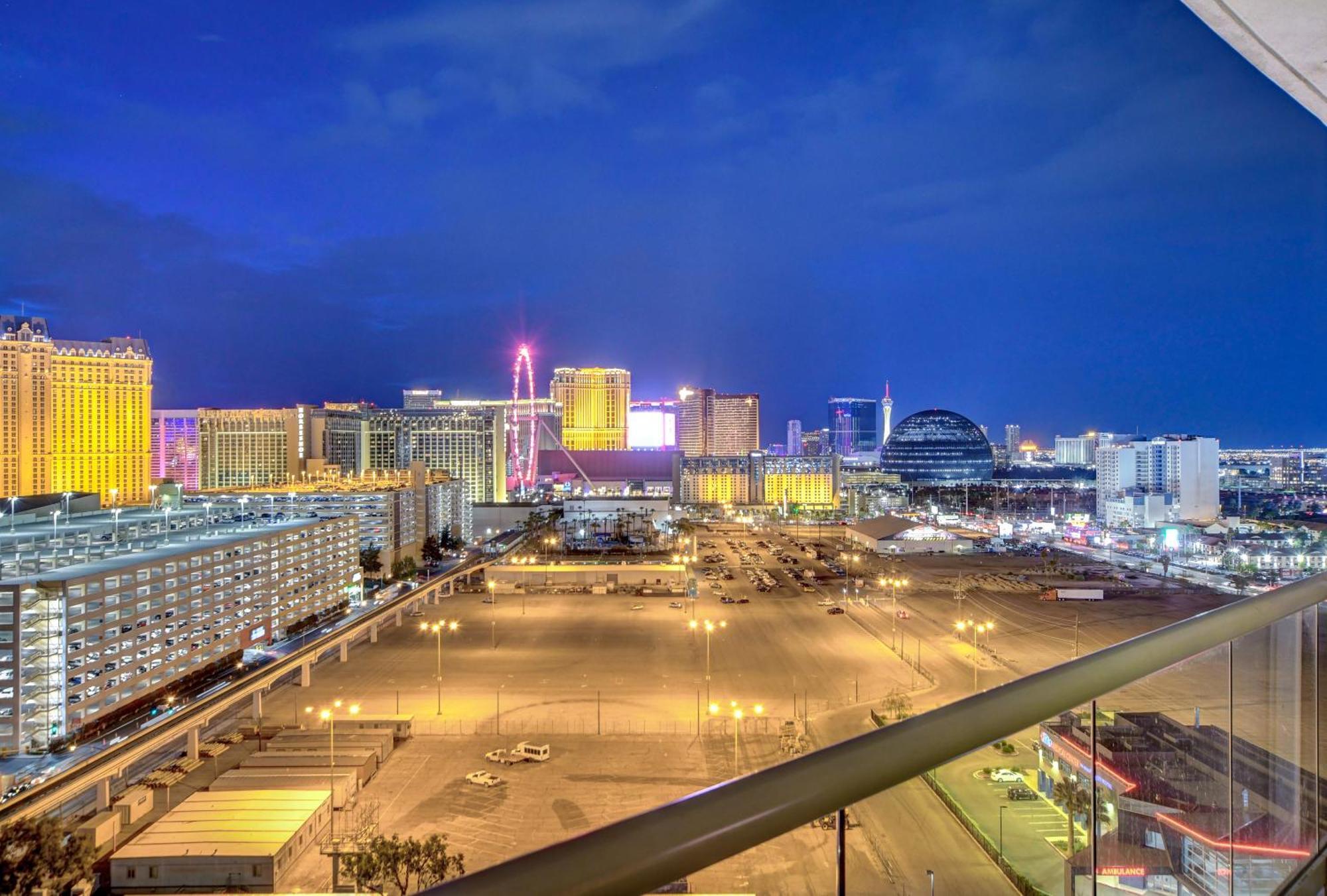 Premium Suite Mgm Signature High Flr Balcony Strip View Las Vegas Exterior foto